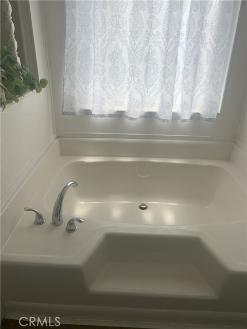Detail Gallery Image 14 of 19 For 44 Taylor Court, Brea,  CA 92821 - 2 Beds | 2 Baths