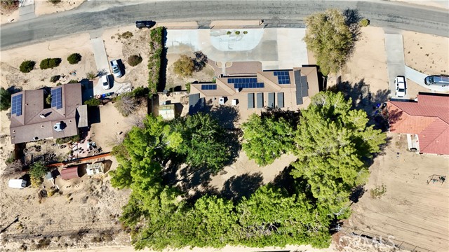 14705 Mandan Road, Apple Valley CA: https://media.crmls.org/medias/a47371bb-fc18-4fe4-a638-65b2383f082c.jpg