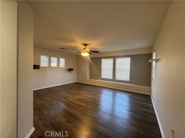 Detail Gallery Image 34 of 59 For 22327 Blue Lupine, Grand Terrace,  CA 92313 - 3 Beds | 2/1 Baths