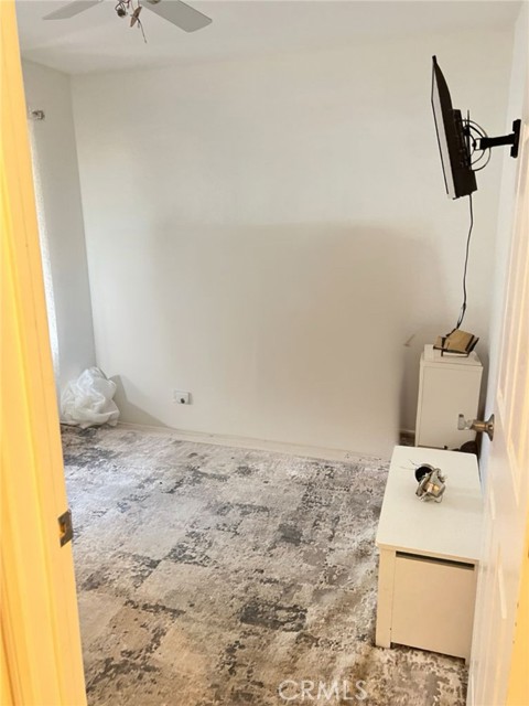 Detail Gallery Image 7 of 10 For 6848 Holbrook Way, Riverside,  CA 92504 - 4 Beds | 2 Baths