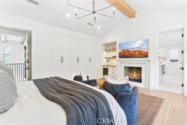 2001 Port Ramsgate Place, Newport Beach CA: https://media.crmls.org/medias/a4741240-9abc-44c2-a49d-f96548570951.jpg