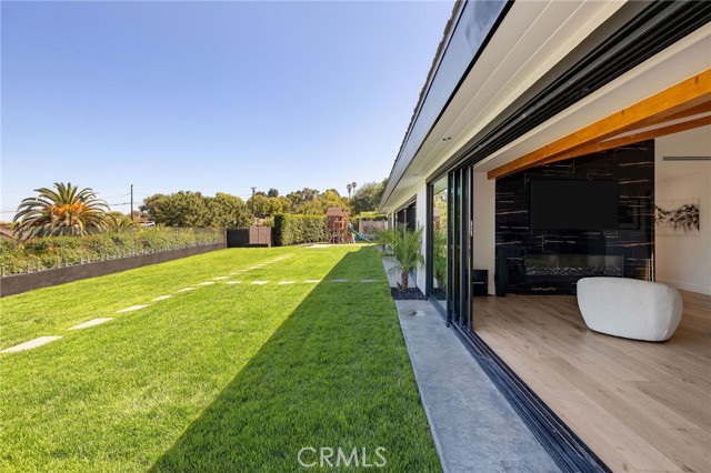 Detail Gallery Image 10 of 70 For 28056 Palos Verdes Dr, Rancho Palos Verdes,  CA 90275 - 5 Beds | 4/1 Baths