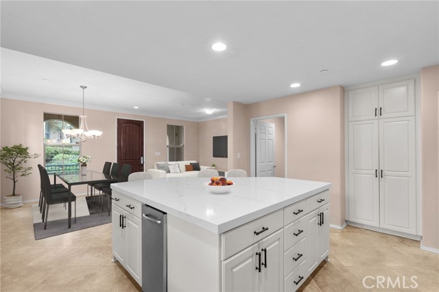 Detail Gallery Image 17 of 45 For 20433 Paseo Cresta, Porter Ranch,  CA 91326 - 2 Beds | 3 Baths