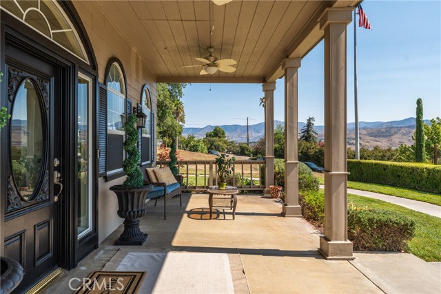 Detail Gallery Image 14 of 59 For 31819 Highview Dr, Redlands,  CA 92373 - 4 Beds | 3/1 Baths