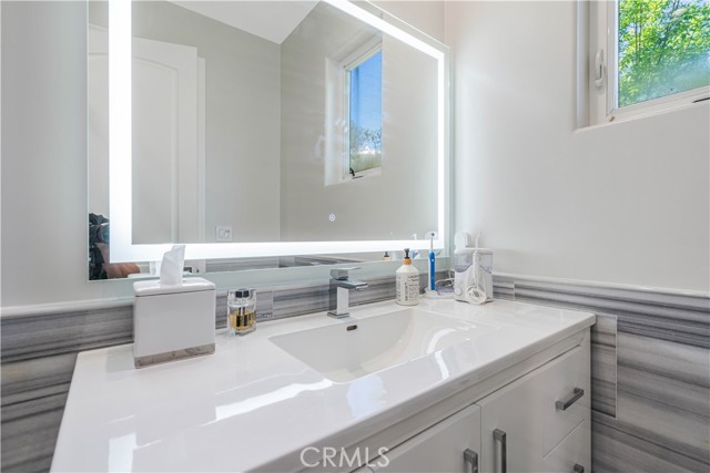 Detail Gallery Image 27 of 39 For 11 Baymare, Bell Canyon,  CA 91307 - 5 Beds | 4/1 Baths