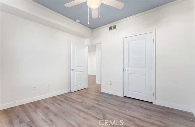 Detail Gallery Image 6 of 22 For 1801 E Katella #3027,  Anaheim,  CA 92805 - 2 Beds | 2 Baths