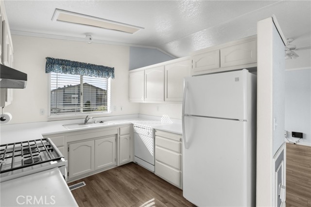 Detail Gallery Image 8 of 32 For 829 Vista Montana, Santa Maria,  CA 93458 - 2 Beds | 1 Baths