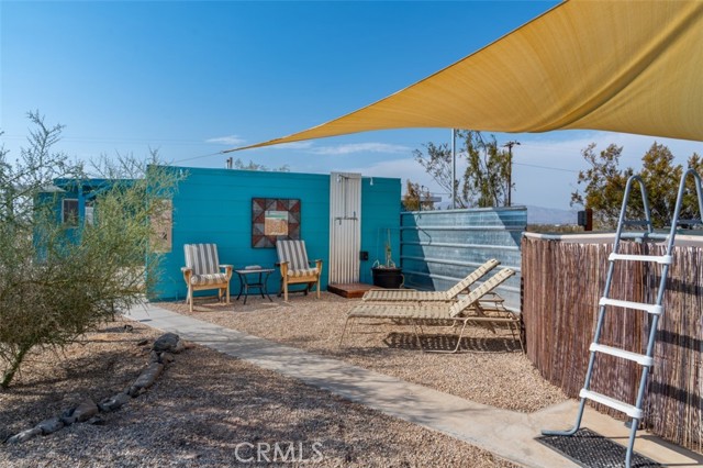 Detail Gallery Image 2 of 25 For 81320 Brown Rd, Twentynine Palms,  CA 92277 - 2 Beds | 1 Baths