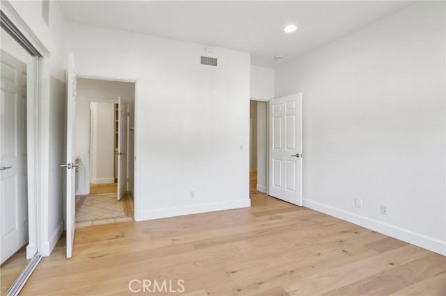 22501 Marilla Street photo 37