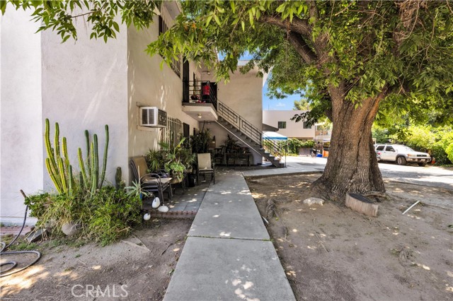 Image 2 for 2179 Ripple St, Los Angeles, CA 90039