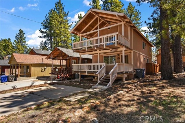Detail Gallery Image 2 of 29 For 40133 Mahanoy Ln, Big Bear Lake,  CA 92315 - 4 Beds | 2 Baths