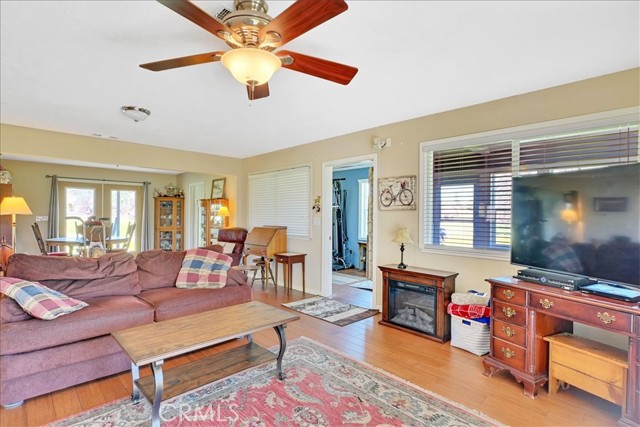 Detail Gallery Image 8 of 73 For 480 County Road 306, Elk Creek,  CA 95939 - 2 Beds | 1 Baths