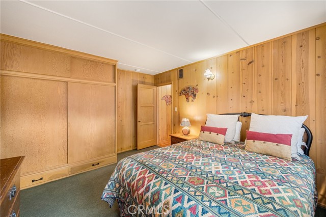 Detail Gallery Image 15 of 53 For 244 John Muir, Lake Arrowhead,  CA 92352 - 5 Beds | 3/1 Baths