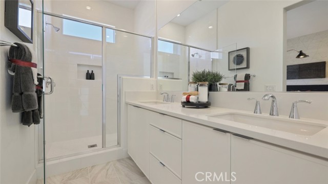 140 Tiffin, Irvine CA: https://media.crmls.org/medias/a47b949b-30b7-4dee-9238-56dfaeb805a5.jpg
