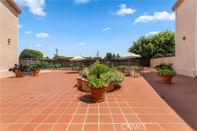 Detail Gallery Image 25 of 25 For 2025 4th St 204a,  Santa Monica,  CA 90405 - 1 Beds | 1 Baths