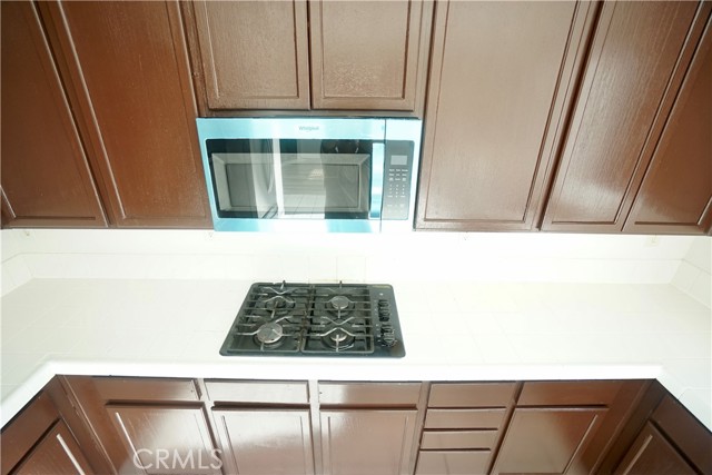 Detail Gallery Image 15 of 66 For 14001 Jockey Ln, Victorville,  CA 92394 - 4 Beds | 3 Baths