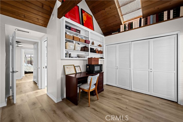 Detail Gallery Image 39 of 43 For 86 via Di Roma Walk, Long Beach,  CA 90803 - 3 Beds | 2/1 Baths
