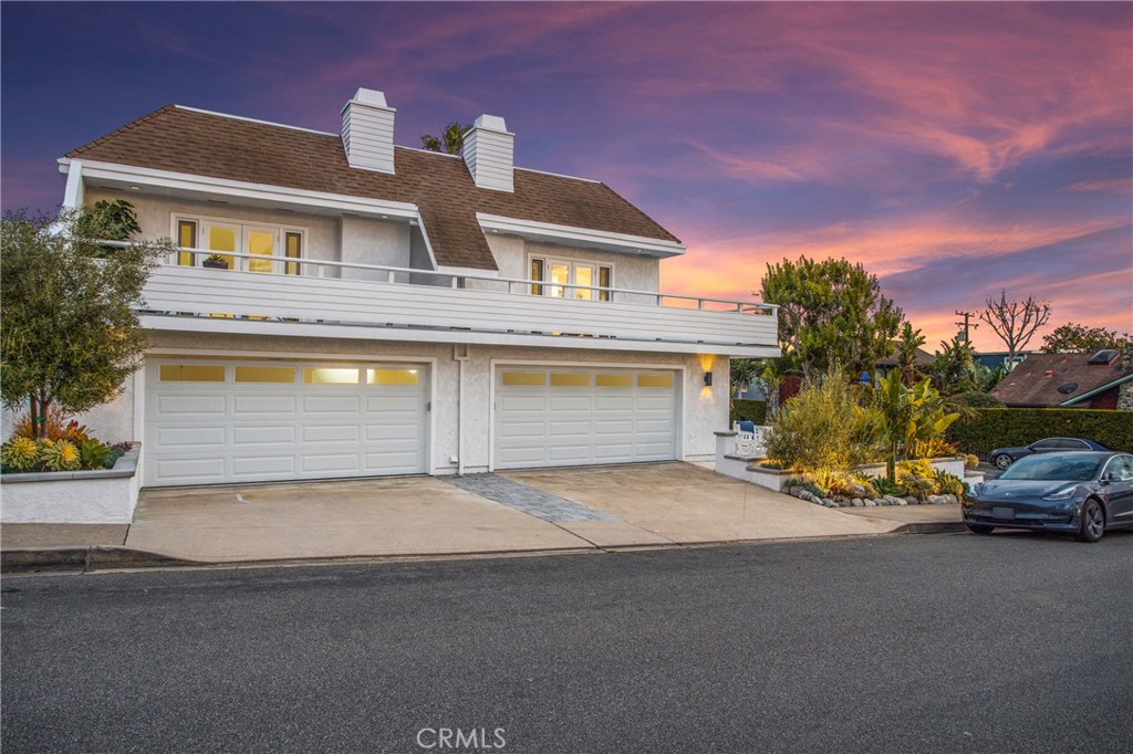 496 Cypress Drive, Laguna Beach, CA 92651
