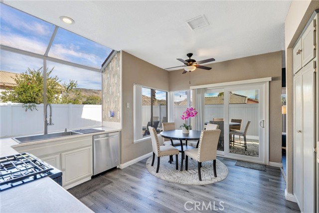 Detail Gallery Image 15 of 47 For 22562 Springdale, Moreno Valley,  CA 92557 - 4 Beds | 2/1 Baths