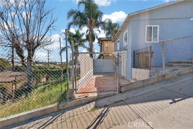 Detail Gallery Image 28 of 47 For 3724 Folsom St, City Terrace,  CA 90063 - 3 Beds | 2 Baths