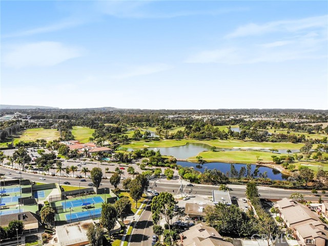 4317 Candleberry, Seal Beach CA: https://media.crmls.org/medias/a4812651-2607-485b-9365-c0e2bda881c6.jpg