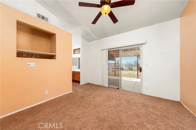 Detail Gallery Image 10 of 21 For 9020 Redwood, California City,  CA 93505 - 3 Beds | 2 Baths