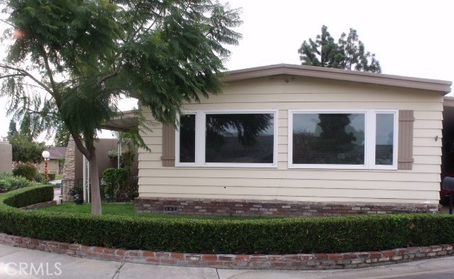 MLS# OC22258087