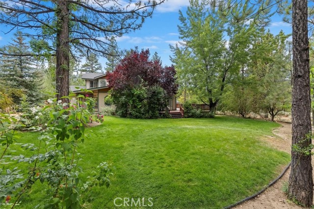 42784 Edelweiss Drive, Big Bear Lake CA: https://media.crmls.org/medias/a48207bf-ff05-440d-8a38-a75c5de98273.jpg