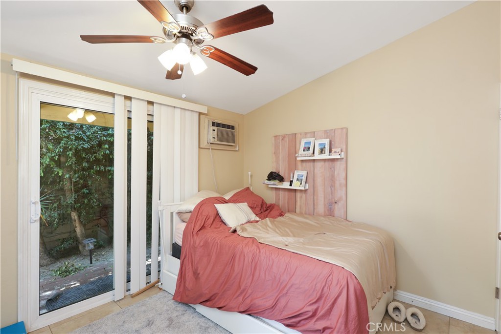 MLS #OC25260257 image #19