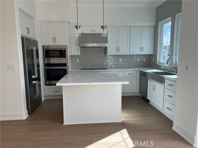 Detail Gallery Image 2 of 37 For 17227 St Anthony Dr, Morgan Hill,  CA 95037 - 3 Beds | 3/1 Baths