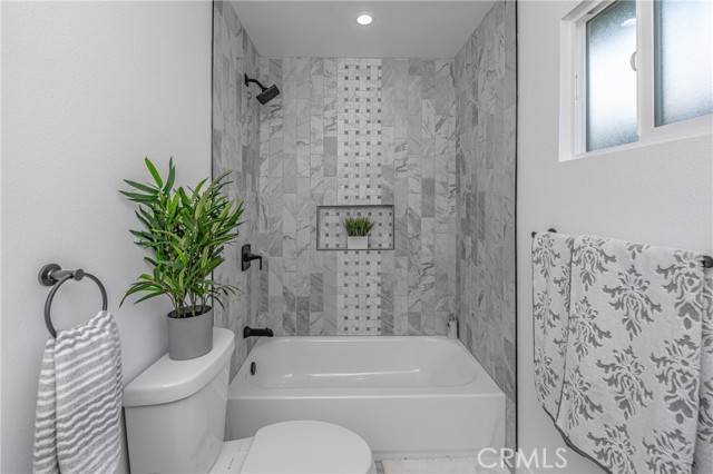 3818 Crawford Street, Los Angeles CA: https://media.crmls.org/medias/a482b5f2-a73c-4731-9d82-47b40ba387b3.jpg