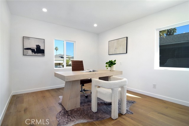 17420 Collins Street photo 26