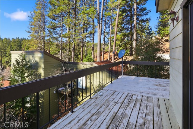 Detail Gallery Image 34 of 71 For 27657 Peninsula #110 Dr, Lake Arrowhead,  CA 92352 - 4 Beds | 2/1 Baths