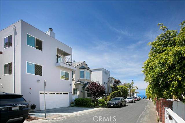 444 27th Street, Manhattan Beach, California 90266, 3 Bedrooms Bedrooms, ,2 BathroomsBathrooms,Residential,Sold,27th,SB16095804