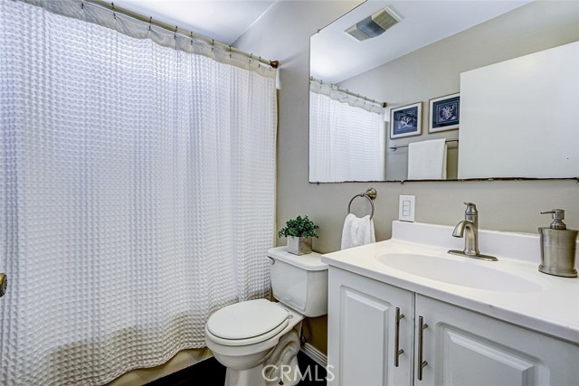 Detail Gallery Image 22 of 34 For 312 N Prospect Ave, Redondo Beach,  CA 90277 - 4 Beds | 2/1 Baths