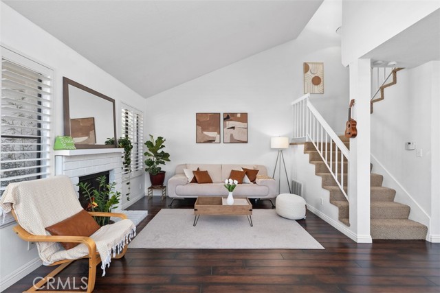 Detail Gallery Image 5 of 31 For 12700 Fallbrook Way, Stanton,  CA 90680 - 3 Beds | 2/1 Baths