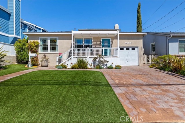 1923 Curtis Avenue, Redondo Beach, California 90278, 3 Bedrooms Bedrooms, ,1 BathroomBathrooms,Residential,Sold,Curtis,SB22060488