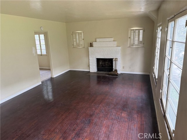 Detail Gallery Image 16 of 32 For 1437 Greenfield Ave, Los Angeles,  CA 90025 - – Beds | – Baths