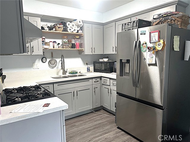 Detail Gallery Image 5 of 15 For 3510 & 3512 W Pine St, Santa Ana,  CA 92704 - – Beds | – Baths