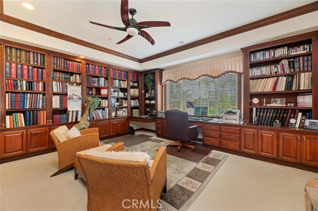 Detail Gallery Image 17 of 43 For 6975 Wyndham Hill Dr, Riverside,  CA 92506 - 4 Beds | 4/1 Baths