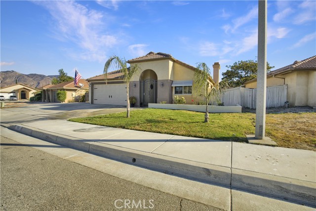 Detail Gallery Image 3 of 56 For 1611 Arenas Ln, San Jacinto,  CA 92583 - 3 Beds | 2 Baths