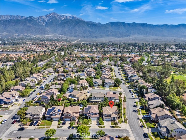 11376 Starlight Drive, Rancho Cucamonga CA: https://media.crmls.org/medias/a4875e42-edbe-457a-89ea-e221db80c58a.jpg