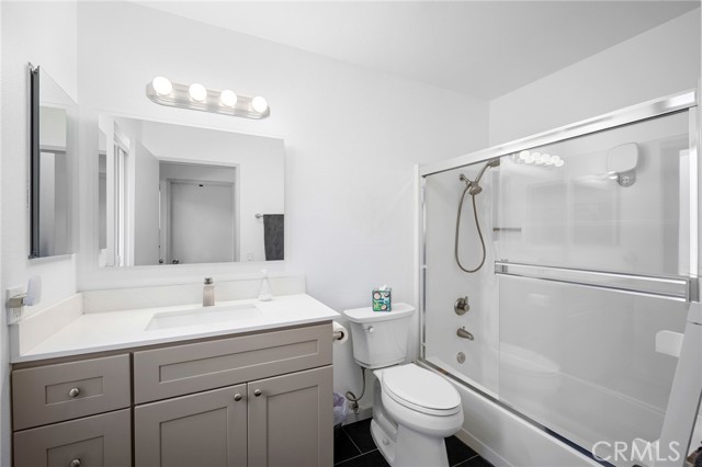 Detail Gallery Image 21 of 32 For 3827 W Avenue 41, Los Angeles,  CA 90065 - 3 Beds | 2/1 Baths