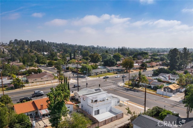 8245 Shoup Avenue, West Hills CA: https://media.crmls.org/medias/a487b9b5-c883-47ed-a435-5c94224a3c8f.jpg