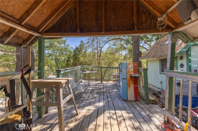 Detail Gallery Image 15 of 17 For 29239 Lake Brook Ave, Cedar Glen,  CA 92321 - 3 Beds | 2 Baths