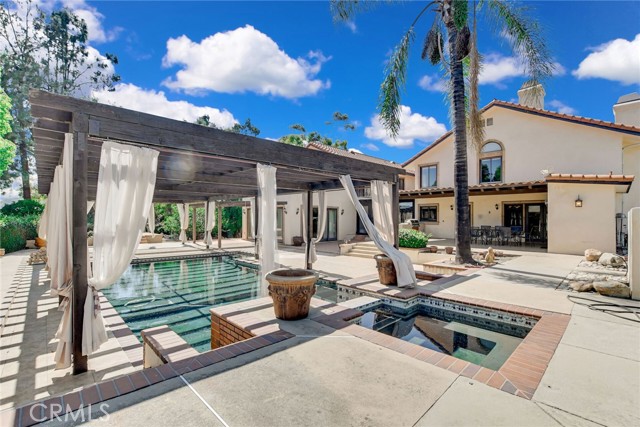 Detail Gallery Image 12 of 75 For 462 Pomello Dr, Claremont,  CA 91711 - 7 Beds | 7 Baths