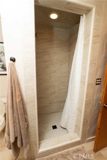 Detail Gallery Image 39 of 59 For 25565 Road 13, Chowchilla,  CA 93610 - 4 Beds | 3 Baths