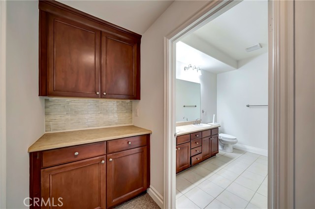 Detail Gallery Image 45 of 75 For 15206 Burbank Bld #209,  Sherman Oaks,  CA 91411 - 2 Beds | 2/1 Baths