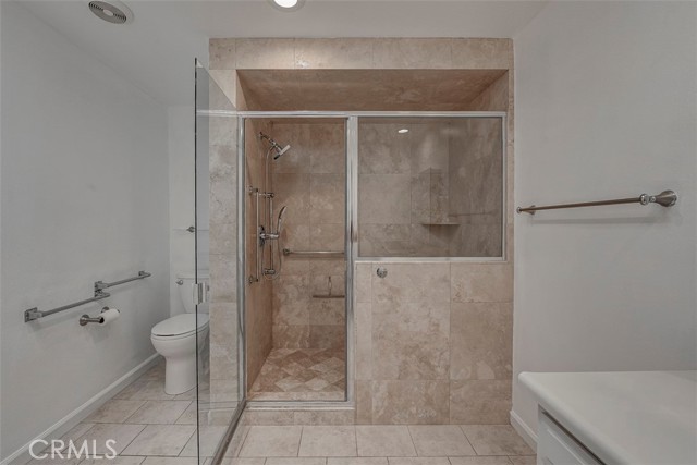 241 Calle Aragon, Laguna Woods CA: https://media.crmls.org/medias/a48aa574-31d1-4fd8-b0ff-4e8f888b499d.jpg