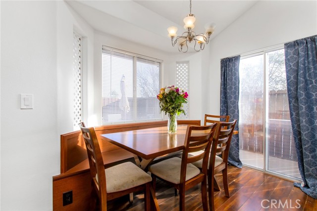 Detail Gallery Image 8 of 20 For 40160 Calle Yorba, Murrieta,  CA 92562 - 3 Beds | 2 Baths